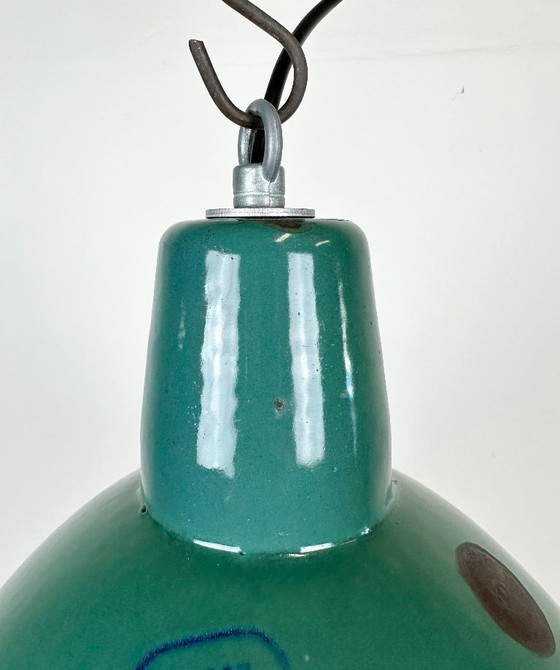 Image 1 of Industrielle grüne Emaille-Fabriklampe, 1960er Jahre