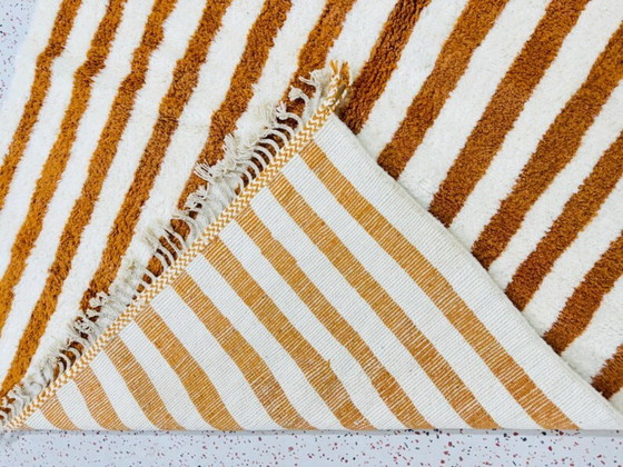 Image 1 of Tapis ZEBRA en laine fait main – coloris personnalisables 300cmx200cm