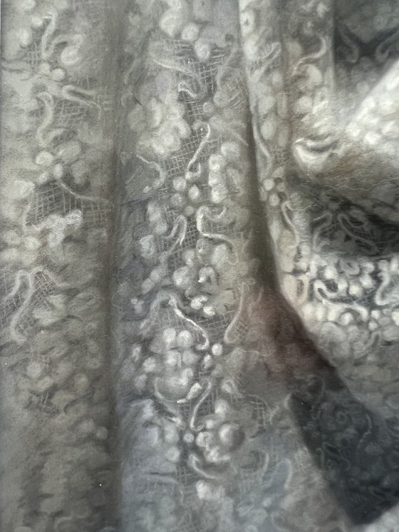 Image 1 of Damar Bitre – « Enaguas » (2025) Pastel sec sur papier 