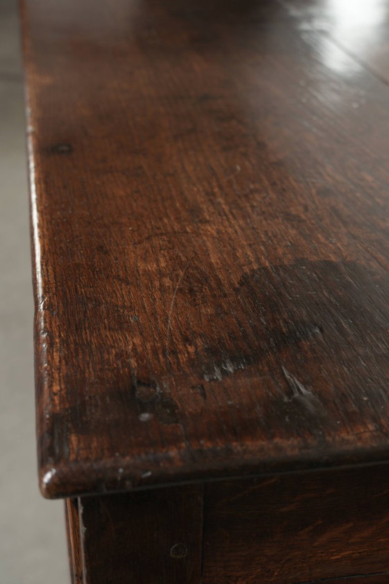 Very beautiful 18th-century English double-based dresser made of oak with beautiful colors and a timeless (photo 11 of 15)