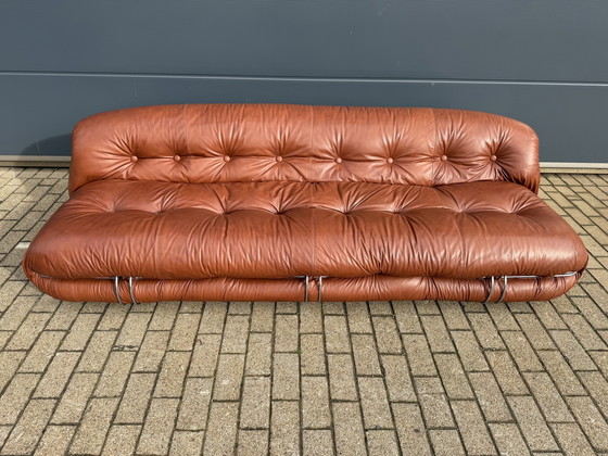 Image 1 of Cassina Soriana original de los años 70 de 4 plazas + 2x1 plazas Tobia & Afra Scarpa en cuero coñac