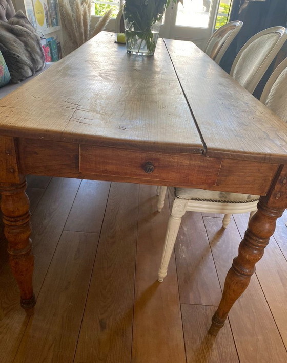 Image 1 of Antieke houten eettafel