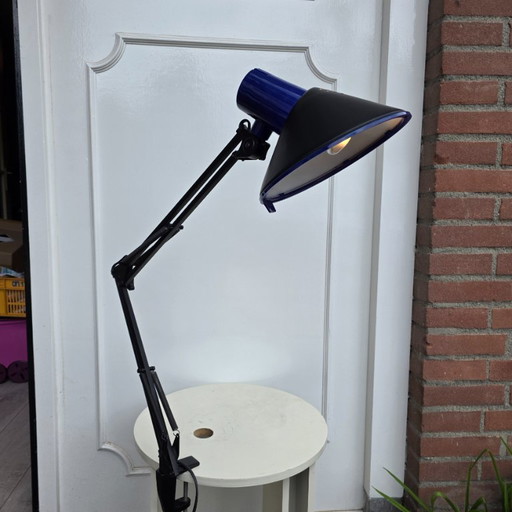 Lampe Architecte Ikea vintage, bleue et noire. Style Memphis, années 1980.