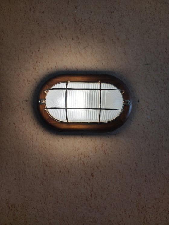 Image 1 of Vintage oval wall sconce