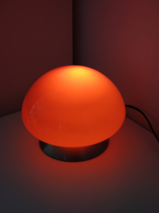Lampada da tavolo con paralume in vetro rosso, Out of the blue, Lampade da tavolo, Metallo, Space Age (foto 7 di 9)