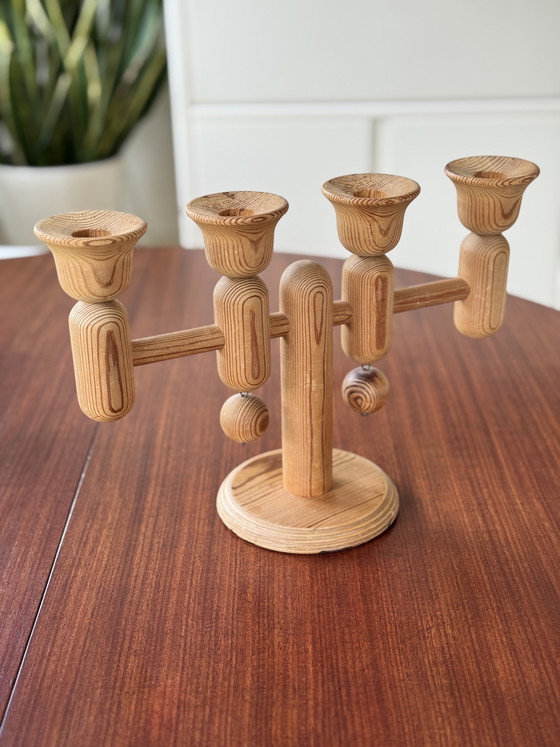 Image 1 of Vintage Aarikka Finland houten kandelaar - zeldzaam Scandinavisch design