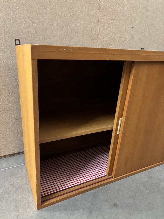 Image 1 of Vintage wandkastje / hangkastje 