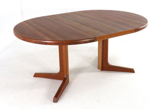Image 1 of Gudme round 2x extendable dining table 'Slumstrup' vintage Danish design