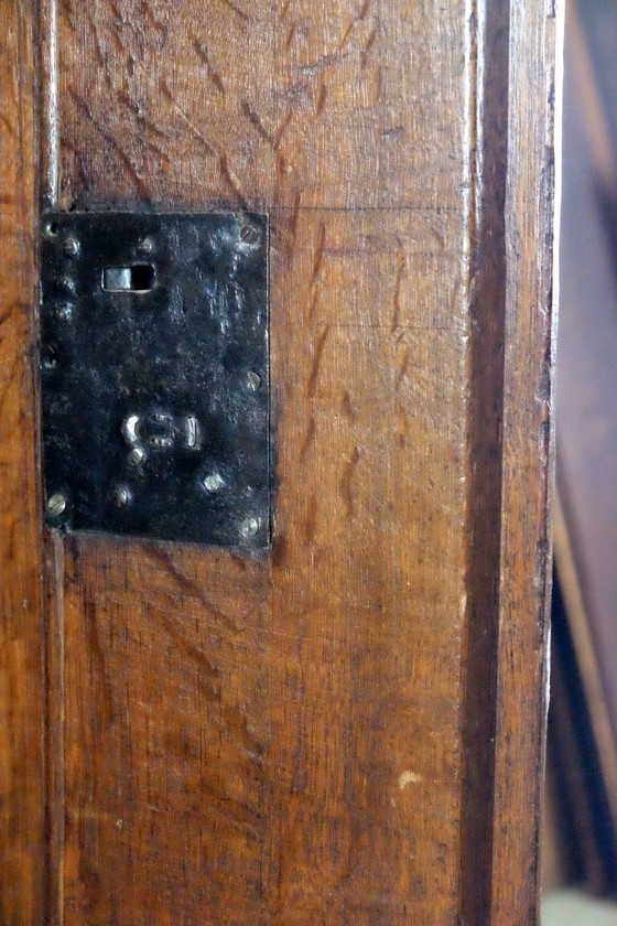 Image 1 of Prachtige 17de eeuwse Zeeuwse kast. 