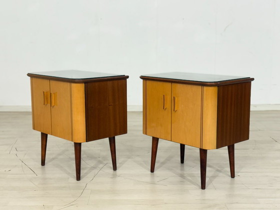 Image 1 of 2x comodini vintage / comodini / tavolini laterali / cassettiere metà secolo