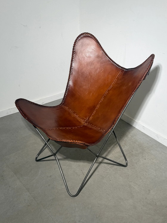 Vintage Cognac Lederen Vlinderstoel – Fauteuils (photo 3 of 6)