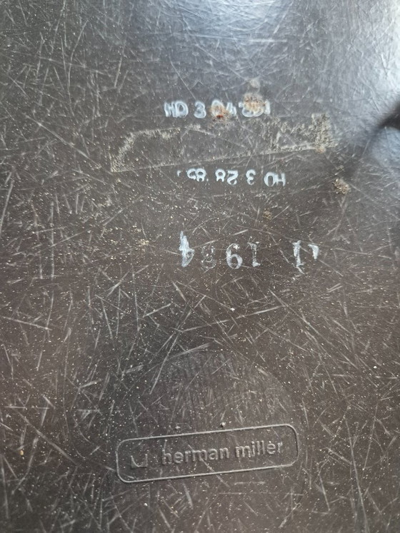 Herman Miller DSW Shell Chair Grey Upholstered – Dining chairs, Fiberglass (photo 5 of 5)