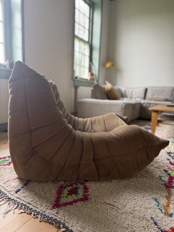 Togo Ligne Roset Poltrona Design Vintage – Poltrone, Tessile (photo 4 of 8)