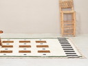 La alfombra marroquí mide 150cmx250cm