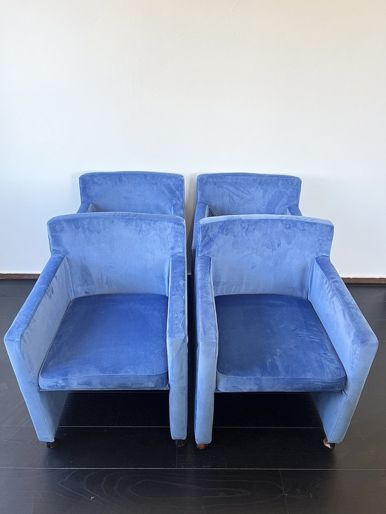 Image 1 of 4 x blauer Samt torquoise Samt Luxus Esszimmerstuhl mit bequemen Armlehnen