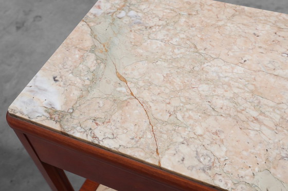 Image 1 of Paar französische Art-Deco-Nachttische mit Intarsien und Marmorplatten, 1940er Jahre