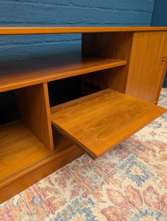 Image 1 of Vintage lowboard / audiomeubel, jaren 60