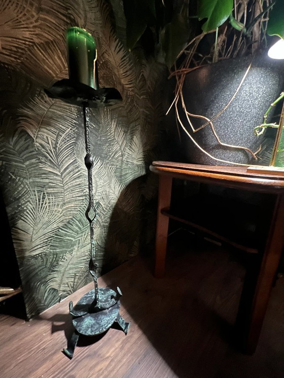 Image 1 of Candelero de hierro fundido macizo patinado, mediados de los años 60