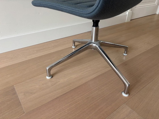 Image 1 of Cappellini Lotus Silla baja giratoria (3x)