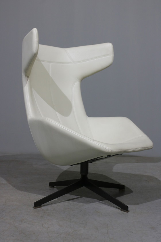 Image 1 of Ensemble de chaises longues et d'ottomanes "Take a Line for a Walk" par Alfredo Haberli pour Moroso