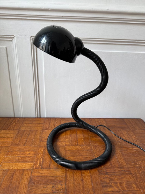 Image 1 of Lámpara flexible “Hebi” – Isao Hosoe para Valenti Luce