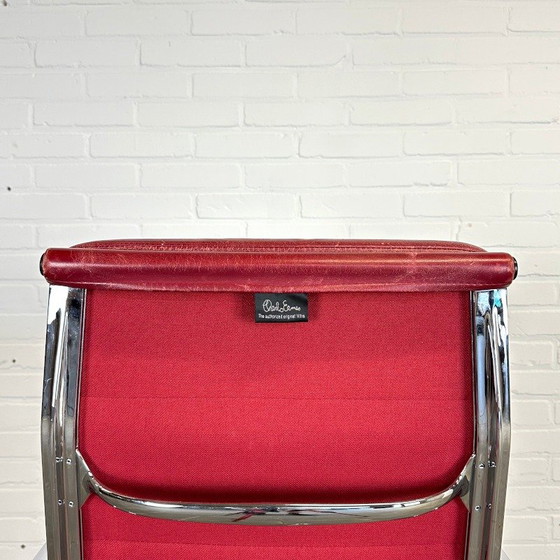 Image 1 of Vitra EA 219 Bureaustoel in Rood Leer, Iconisch Vintage Eames Design