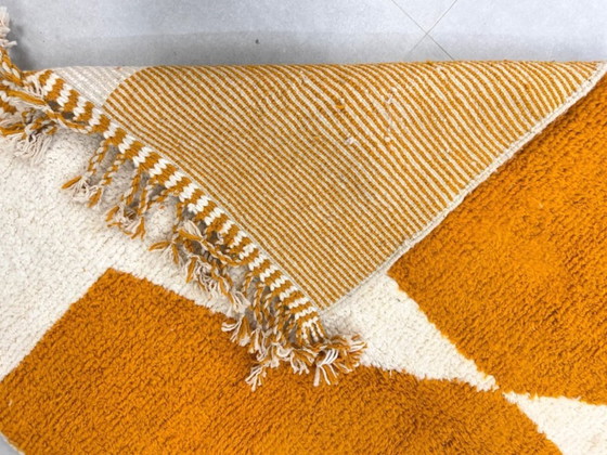 Image 1 of Tapis en laine fait main – coloris personaliseerbaar 250cmx150cm