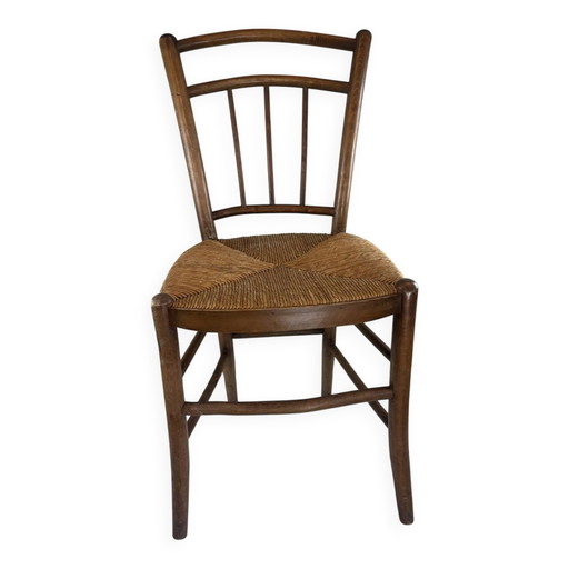Silla de madera y paja