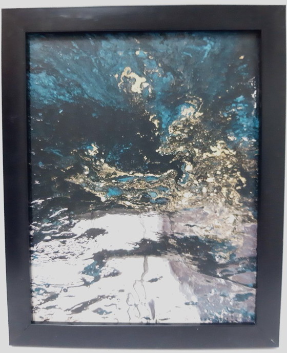 Image 1 of Arte fluido abstracto enmarcado sobre tablero de fibra