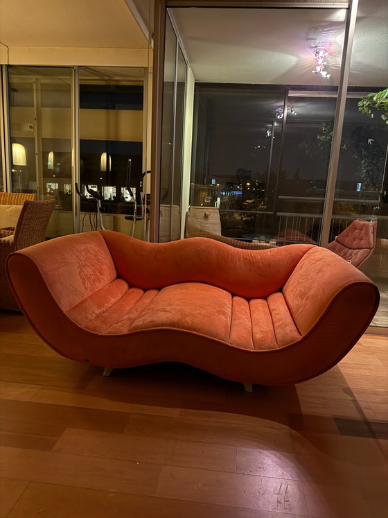 Divano Bretz arancione. – Divani, Velluto, Legno (photo 4 of 7)