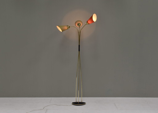 Lampada da terra italiana con tre paralumi in ottone, Italia - circa 1950