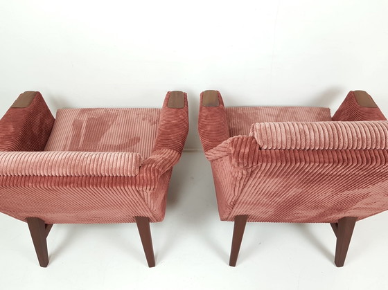 Image 1 of Set vintage di 2 poltrone | recentemente rivestite in costina rosa