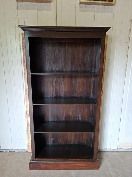 Colonial teak bookcase dimensions: 97x34m and 180cm high.