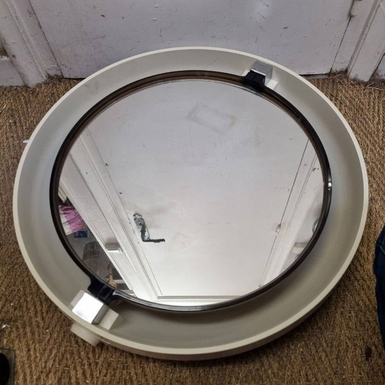 Image 1 of Specchio rotondo inclinabile con luce del 1970 (62 cm)
