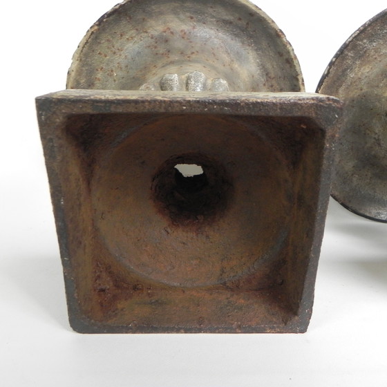 Image 1 of Lote de 2 jarrones de jardín Medicis de hierro fundido