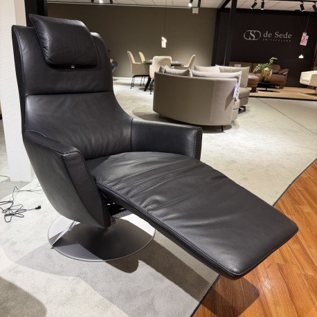 FSM Stand-up FM-135/111 – Armchairs, Leather (photo 3 of 5)
