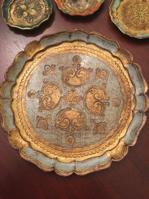 Set of bottle coaster and 6 glasses in Florentine style