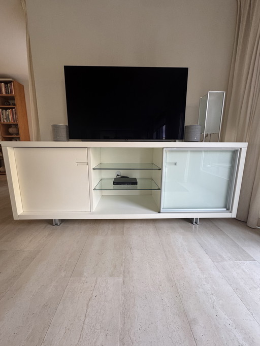 Aparador Poliform Polis GP0P02 lacado blanco