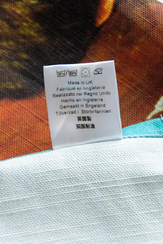 Image 1 of Original Martin Parr Geschirrtuch / 'Benidorm Shark / Autoportraits / 70 x 50cm