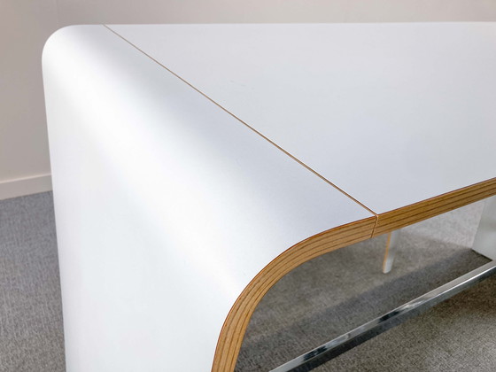 Image 1 of Mesa de conferencias Brunner Hoc con cuatro sillas