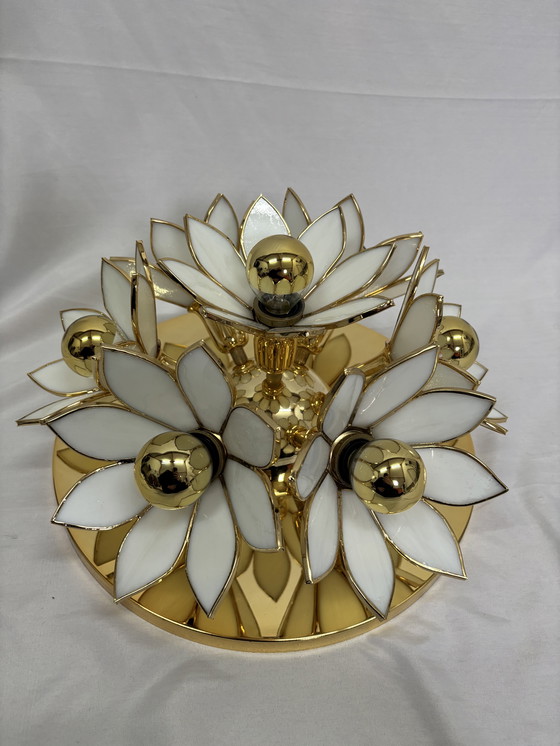 Image 1 of Plafonnier Lotus vintage style Hollywood Regency, en laiton et or