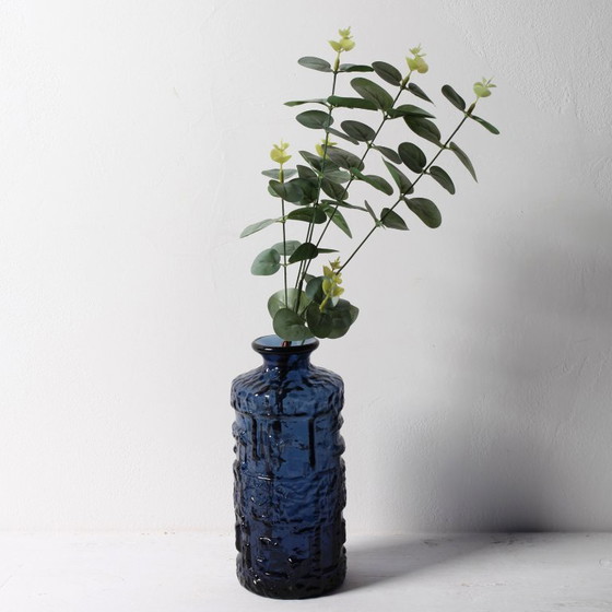 Image 1 of Vase en verre bleu cobalt : design suédois moderne du milieu du siècle Ruda Glasbruk