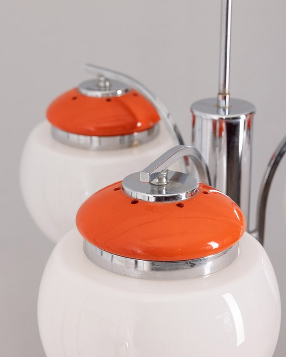 Image 1 of Vintage kroonluchter 70s Oranje Metaal en Glas Italiaans Ontwerp