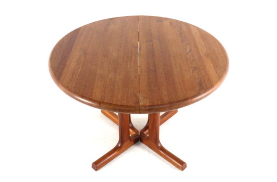 Danish Solid Teak Extendable Round Dining Table Vintage – Wood (photo 5 of 15)