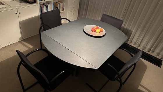 Image 1 of Dining table Hennie de Jong | minimalist '80s design