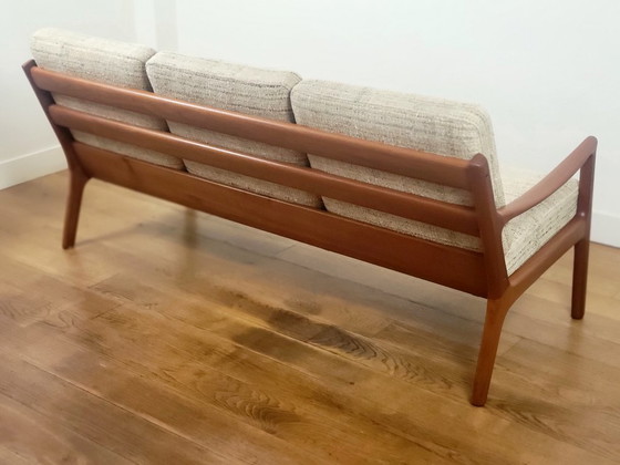 Image 1 of Vintage Senator 3 zits bank van Ole Wanscher voor Cado