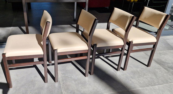 Image 1 of Mesa de comedor Pastoe mid century, cuatro sillas, mesa de centro