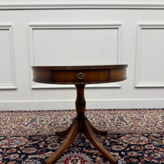 Tavolino inglese classico con pelle verde – Tavolini, Legno (photo 4 of 7)