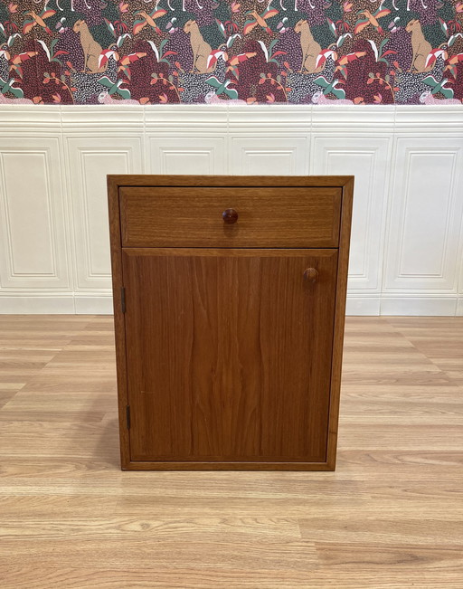 Rangement suspendu 1960 design scandinave.
