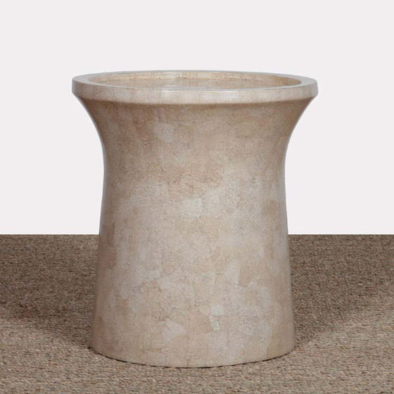 Image 1 of Eggshell side table, late 20th century work